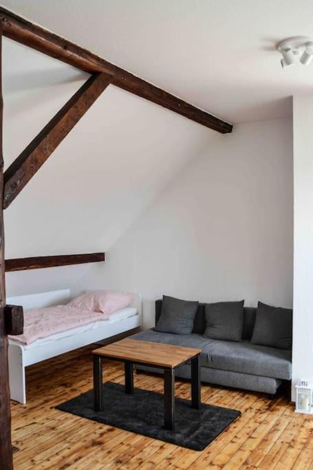 Apartamento Schoene Dachgeschosswohnung Nahe